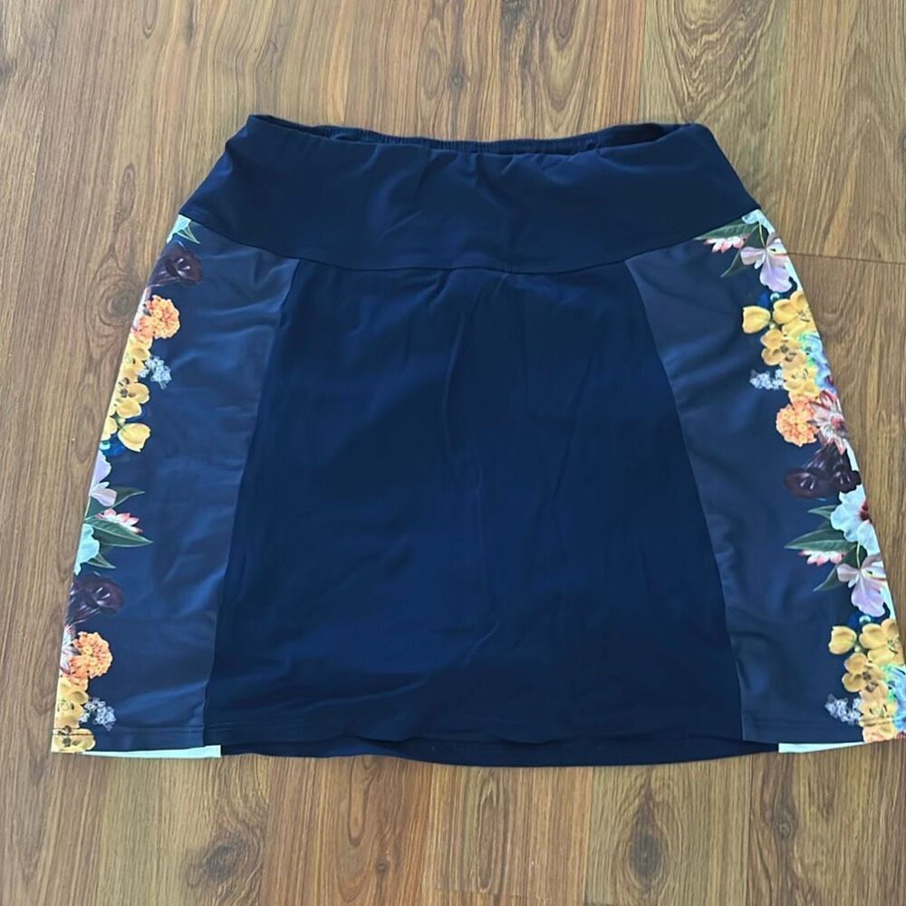 Foray Golf navy floral White tennis skirt skort size s